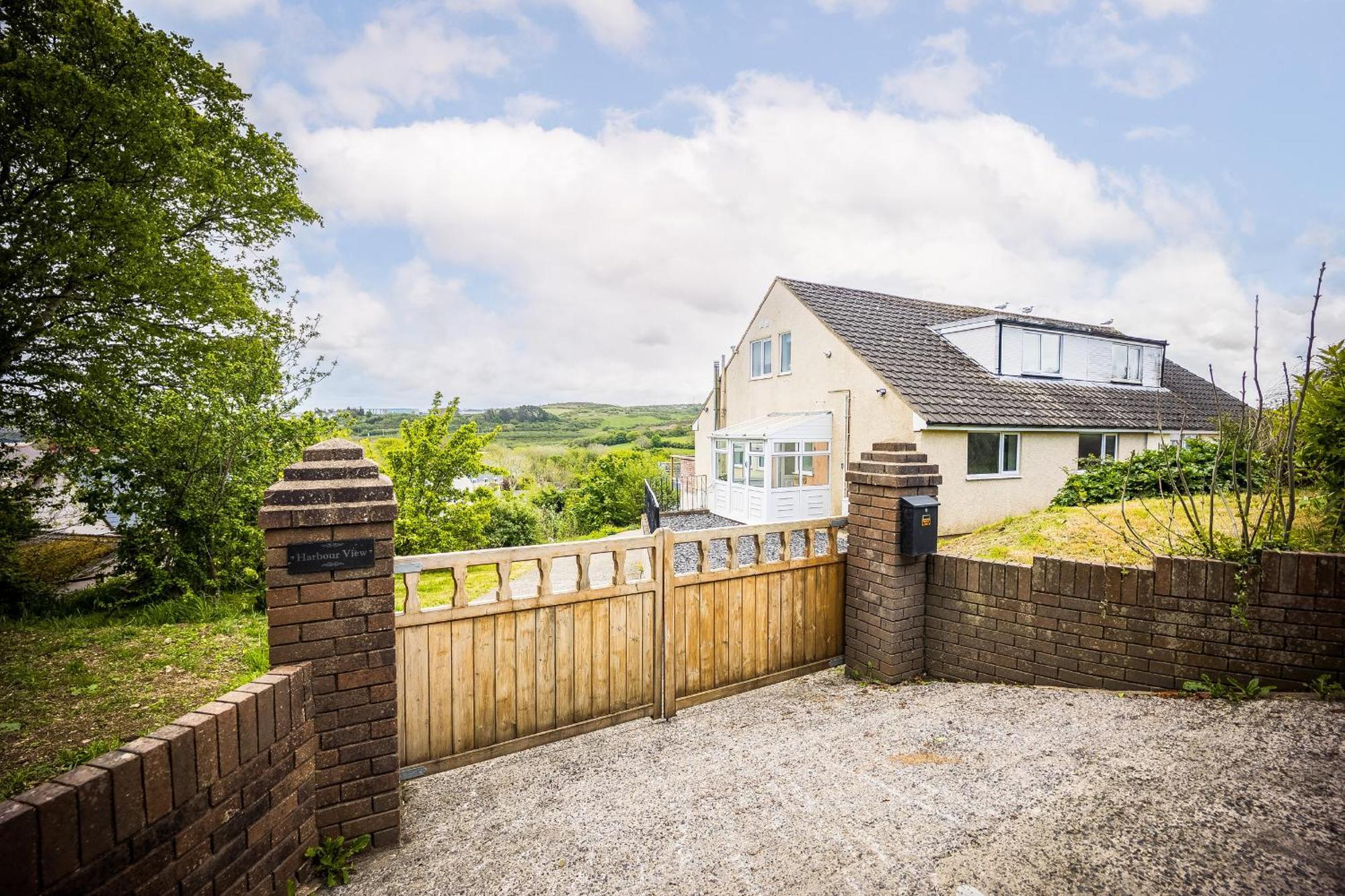 Harbour View Goodwick Villa Eksteriør billede